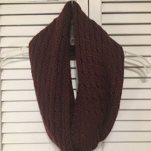 NWT Aeropostale Burgundy Knit Infinity Scarf